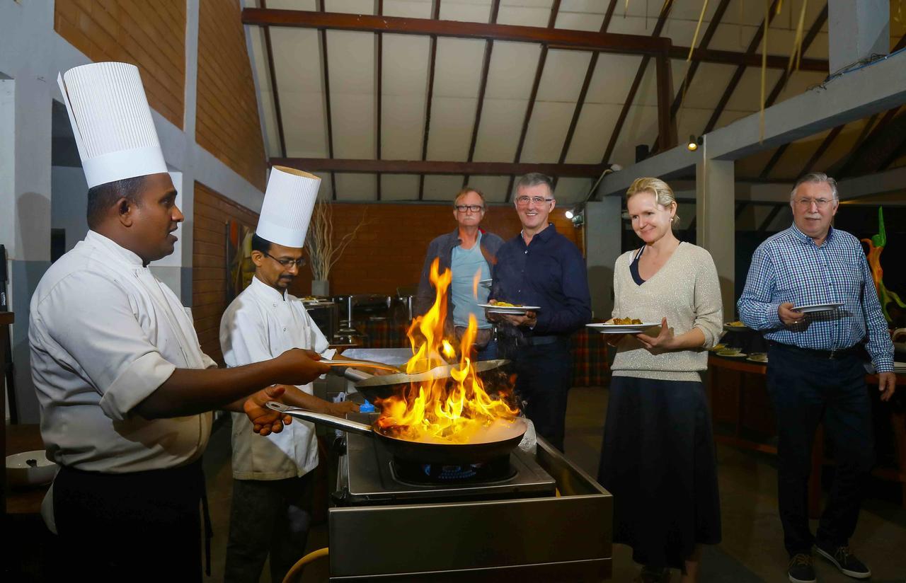 Elephas Resort & Spa Sigiriya Bagian luar foto